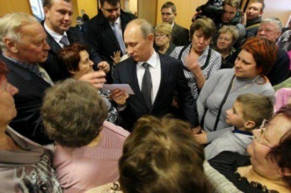 Советник Порошенко: хватит петь Путин-ла-ло-ло, ненавидеть надо Россию и русских Советник Порошенко: хватит петь Путин-ла-ло-ло, ненавидеть надо Россию и русских