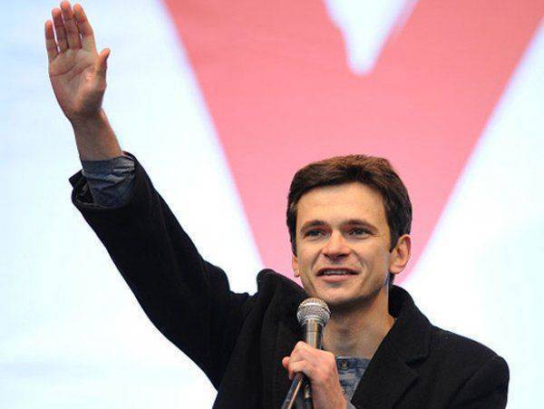 Грехи оппозиции затмили доклад Яшина Грехи оппозиции затмили доклад Яшина