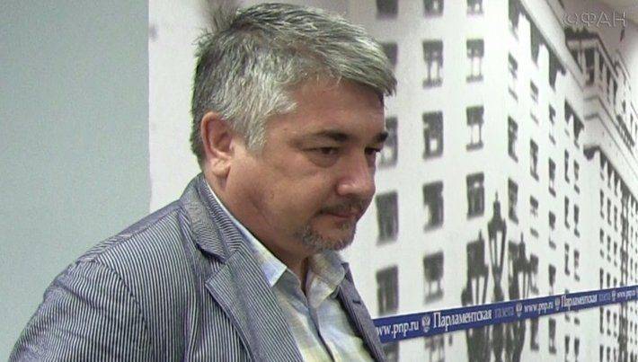 Ищенко: Киев срывает у себя выборы в Госдуму РФ, поскольку бесится из-за Крыма Ищенко: Киев срывает у себя выборы в Госдуму РФ, поскольку бесится из-за Крыма
