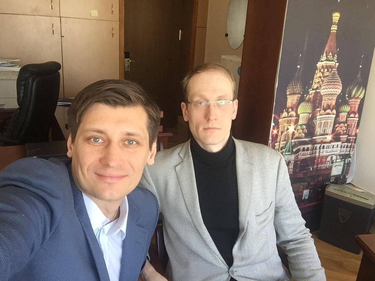 Иностранные агенты Григория Явлинского захватывают власть Иностранные агенты Григория Явлинского захватывают власть