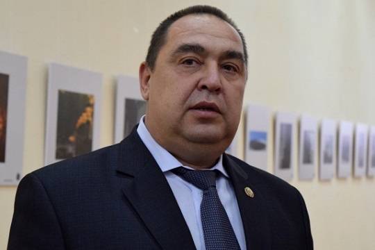 Луганск готовят к сдаче? Луганск готовят к сдаче?