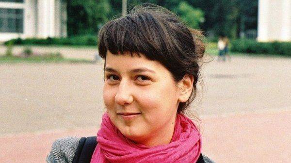 Торт, которым запустили студенты в замминистра образования, был самым дешевым, и стоил 54 гривны  Торт, которым запустили студенты в замминистра образования, был самым дешевым, и стоил 54 гривны