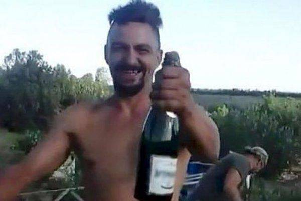 В головах жителей Донбасса много мусора, а украинские патриоты пьяные спят в клумбах – Жебривский В головах жителей Донбасса много мусора, а украинские патриоты пьяные спят в клумбах – Жебривский