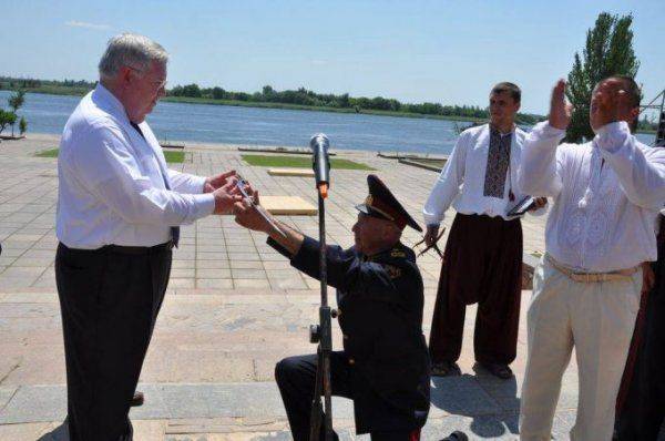 Свобода. Равенство. Братство. Ложь. Лицемерие Свобода. Равенство. Братство. Ложь. Лицемерие