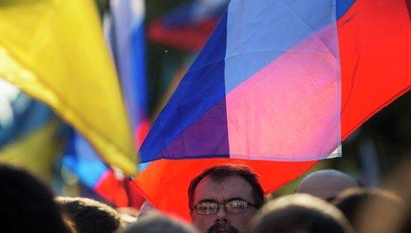 43% украинцев выступают за налаживание диалога с Россией 43% украинцев выступают за налаживание диалога с Россией