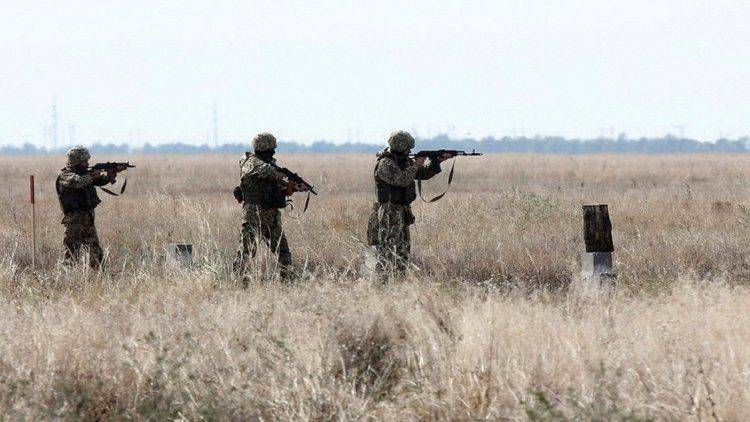 В Донбасс прибыли сотни польских наемников и боевики «Азова» — разведка ДНР В Донбасс прибыли сотни польских наемников и боевики «Азова» — разведка ДНР