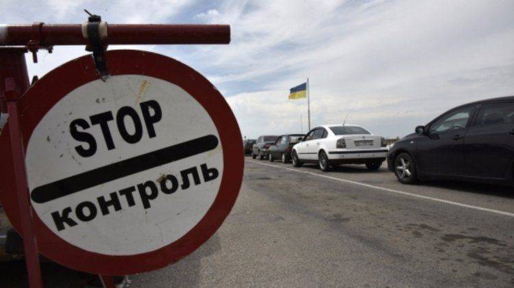 Тотальный исход: украинцы бегут в Россию от голода, безработицы и нацистов Тотальный исход: украинцы бегут в Россию от голода, безработицы и нацистов