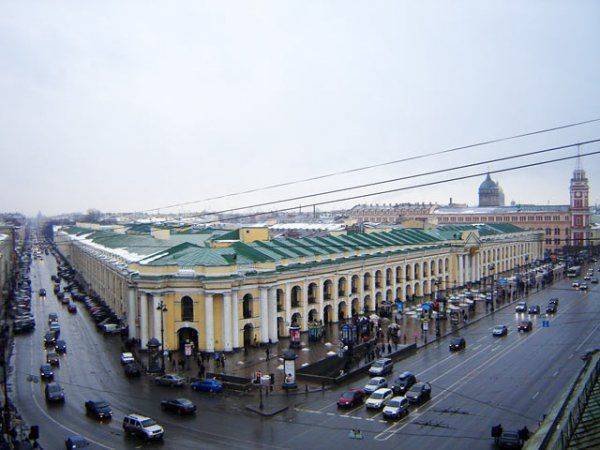 Борис Пайкин и Максим Левченко: сладкая парочка хотела распилить Гостиный Двор Борис Пайкин и Максим Левченко: сладкая парочка хотела распилить Гостиный Двор