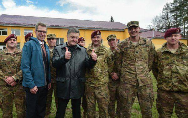 Развод по-вашингтонски: Украина потратила 90 процентов военной помощи США на оплату американских инструкторов Развод по-вашингтонски: Украина потратила 90 процентов военной помощи США на оплату американских инструкторов