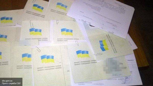 Радикалы обеспокоены массовым распространением двойного гражданства на Украине Радикалы обеспокоены массовым распространением двойного гражданства на Украине