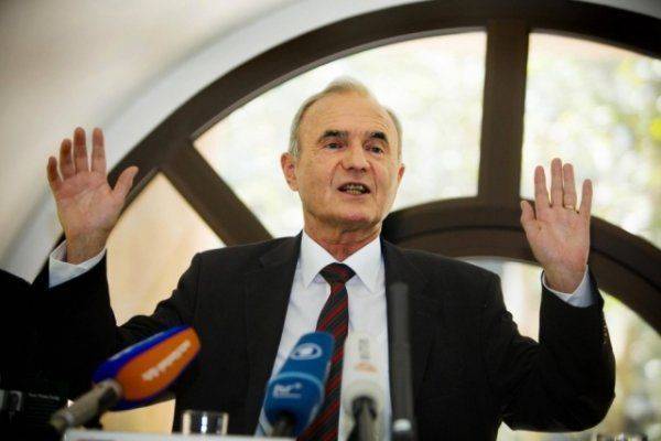 Отмар Иссинг отец-основатель евро предсказал скорый крах европейской валюты Отмар Иссинг отец-основатель евро предсказал скорый крах европейской валюты