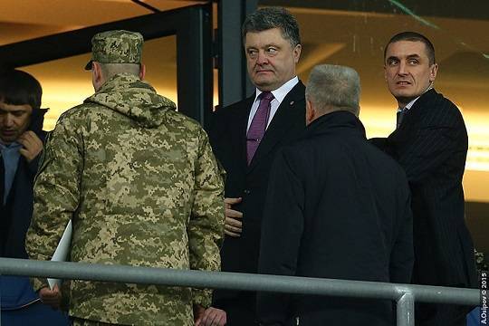 Фюрер есть, майдан не надо Фюрер есть, майдан не надо