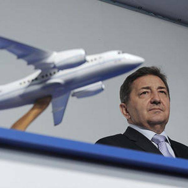 Генконструктур «Антонова» покинул Украину под давлением «высокого начальства» Генконструктур «Антонова» покинул Украину под давлением «высокого начальства»