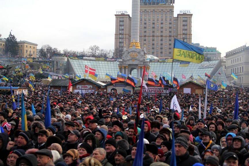 Молчаливым проституткам. Открытое письмо лицам соседней национальности Молчаливым проституткам. Открытое письмо лицам соседней национальности