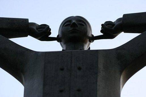 «Моя девятиэтажка с краю…»: Настроения в Киеве — как они есть «Моя девятиэтажка с краю…»: Настроения в Киеве — как они есть