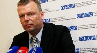 Александр Хуг: Сегодня ОБСЕ не имеет убедительных свидетельств присутствия русских войск в Донбассе Александр Хуг: Сегодня ОБСЕ не имеет убедительных свидетельств присутствия русских войск в Донбассе