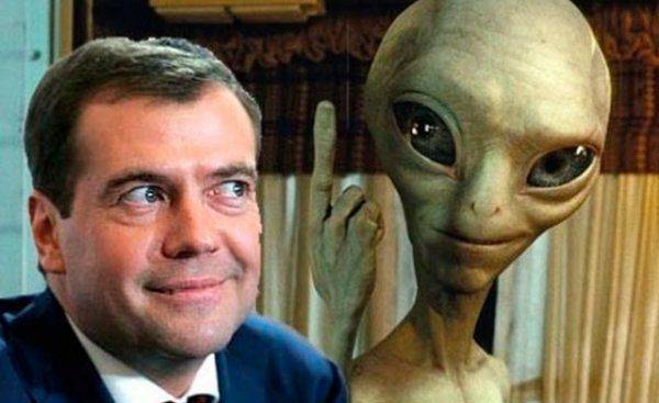 Потоп в Западной Африке, драконы в Китае и Медведев о пришельцах Потоп в Западной Африке, драконы в Китае и Медведев о пришельцах