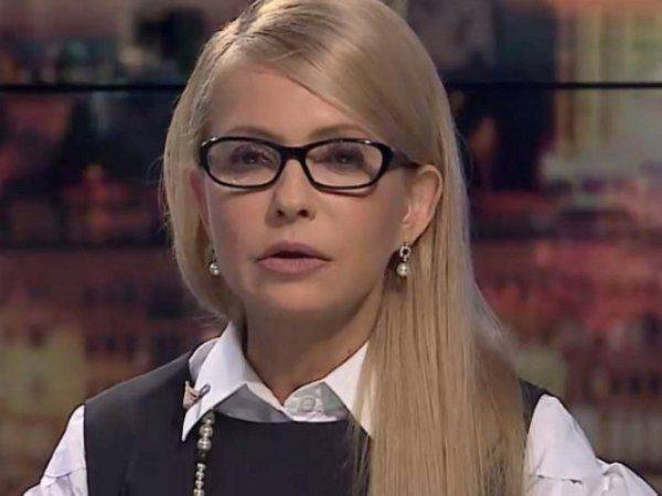 Тимошенко: Достали! Хватит все валить на Кремль, мы начинаем майдан Тимошенко: Достали! Хватит все валить на Кремль, мы начинаем майдан