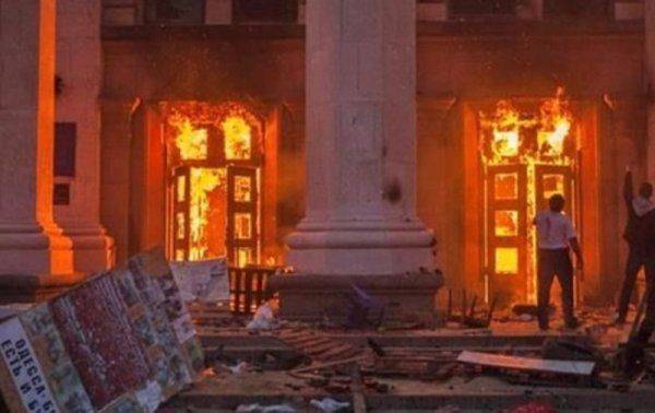 Хатынь 2.0. Одесские нацисты снова массово жгут людей Хатынь 2.0. Одесские нацисты снова массово жгут людей