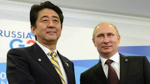 Владимир Путин в середине декабря летит с визитом в Японию. Чего ожидать от поездки?