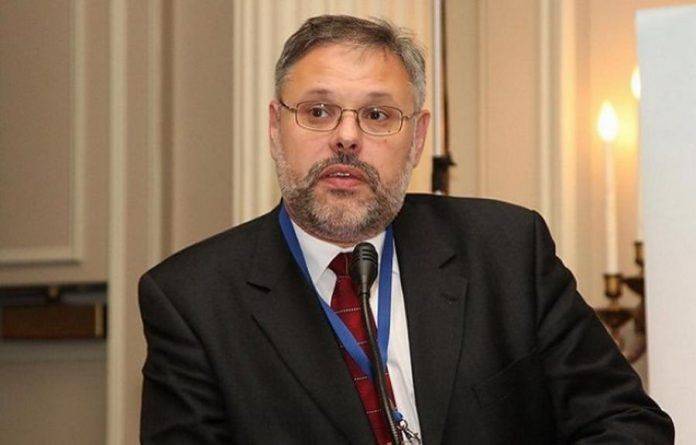 Михаил Хазин: Либералы покидают сцену Михаил Хазин: Либералы покидают сцену
