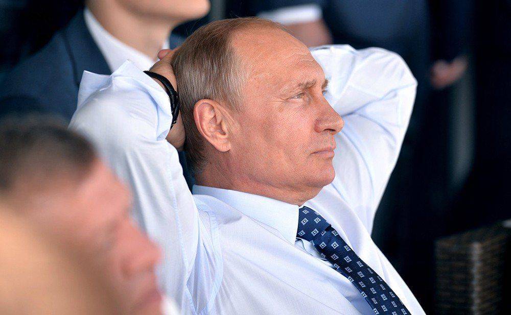 Минобороны: в Алеппо начался вывод пяти тысяч боевиков и членов их семей Минобороны: в Алеппо начался вывод пяти тысяч боевиков и членов их семей