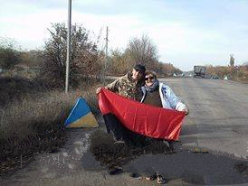 Опубликованы кадры с погибшим под Дебальцево украинским боевиком Опубликованы кадры с погибшим под Дебальцево украинским боевиком