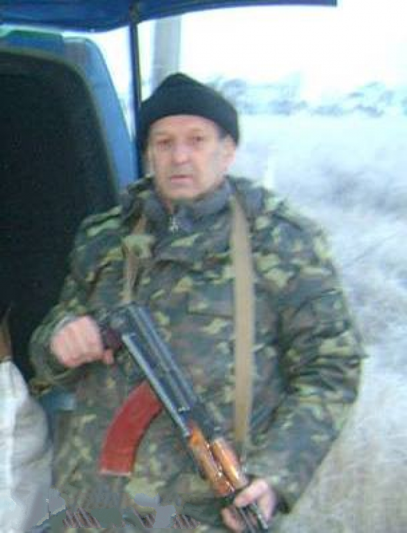 Под Мариуполем уничтожен украинский боевик Под Мариуполем уничтожен украинский боевик