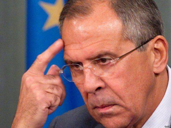 Традиция: Сергей Лавров назвал «дебилом» корреспондента Reuters Традиция: Сергей Лавров назвал «дебилом» корреспондента Reuters