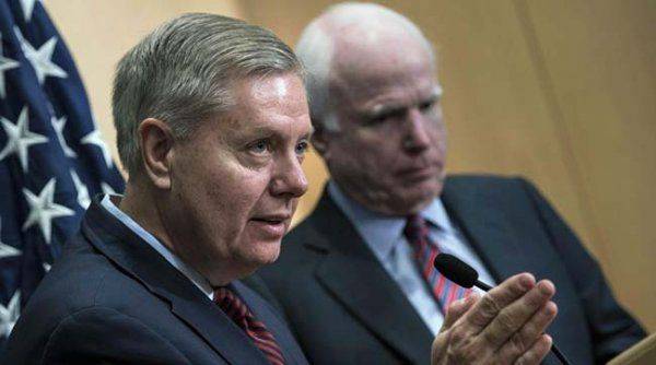 К нам едет ревизор, или кого будут бить ногами? К нам едет ревизор, или кого будут бить ногами?