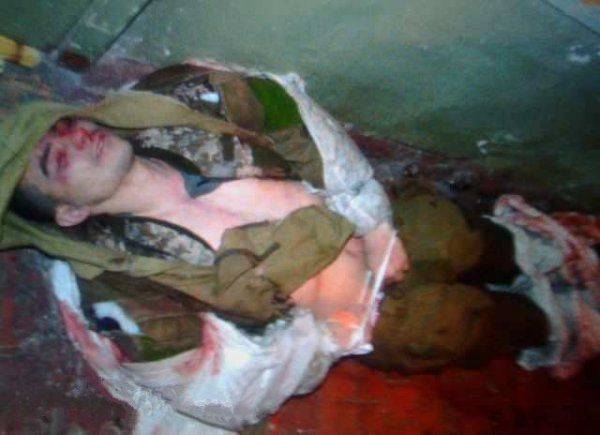 Это было паническое бегство: только в морге Дебальцево корреспондент насчитал 20 трупов солдат ВСУ Это было паническое бегство: только в морге Дебальцево корреспондент насчитал 20 трупов солдат ВСУ