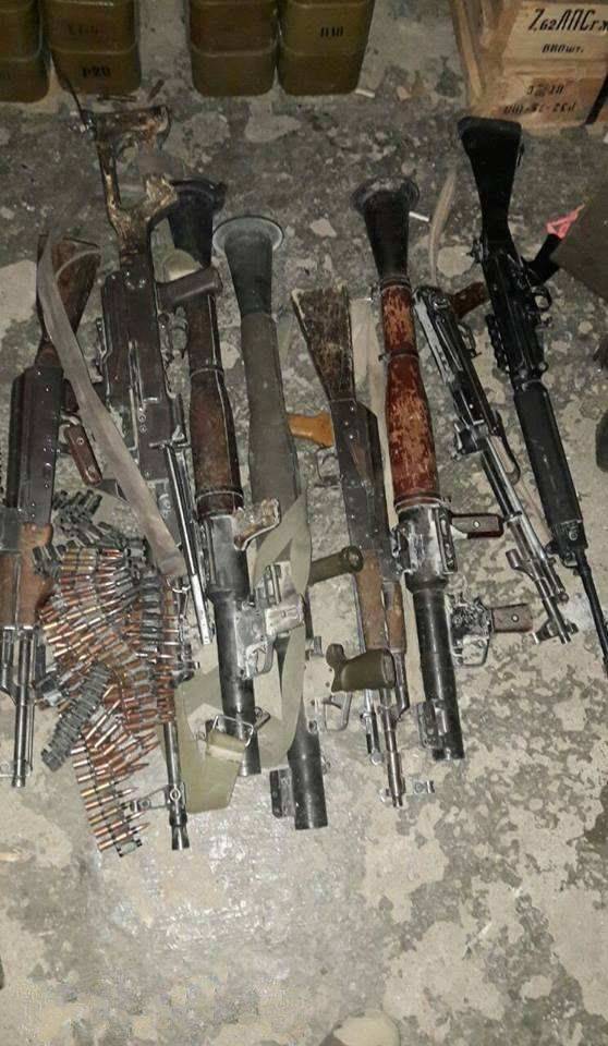 Сражение в долине под Дамаском: кадры боев и прорыв спецназа сквозь оборону банд Сражение в долине под Дамаском: кадры боев и прорыв спецназа сквозь оборону банд