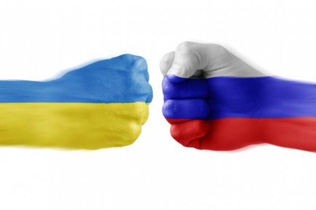 Памятная доска Колчаку. Разница между Россией и Украиной Памятная доска Колчаку. Разница между Россией и Украиной