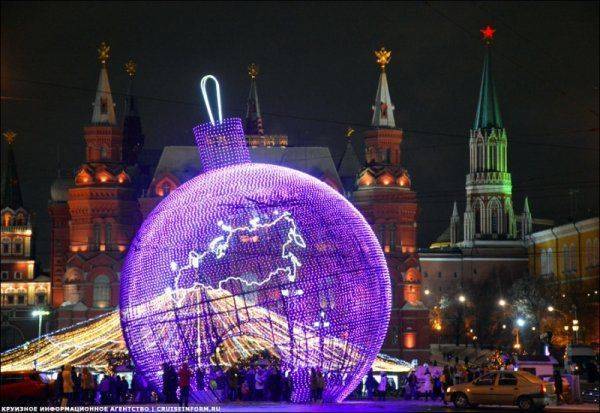Немецкое ТВ шокировала красота рождественских празднований в Москве Немецкое ТВ шокировала красота рождественских празднований в Москве