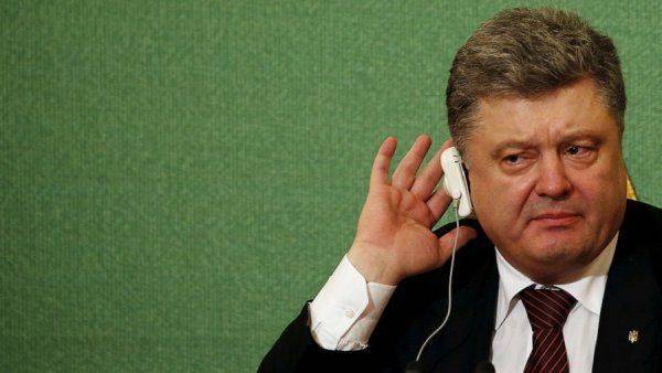Порошенко посетовали про военный переворот Порошенко посетовали про военный переворот
