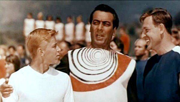 60 лет «Туманности Андромеды» 60 лет «Туманности Андромеды»