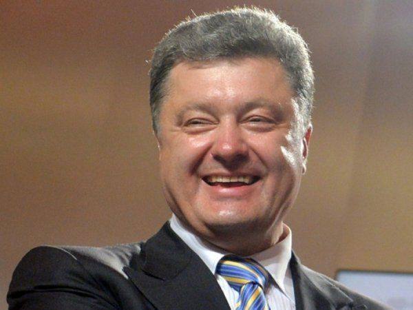 Порошенко заявил, что не зря прилетел в Швейцарию — удалось выклянчить 100 миллионов евро Порошенко заявил, что не зря прилетел в Швейцарию — удалось выклянчить 100 миллионов евро