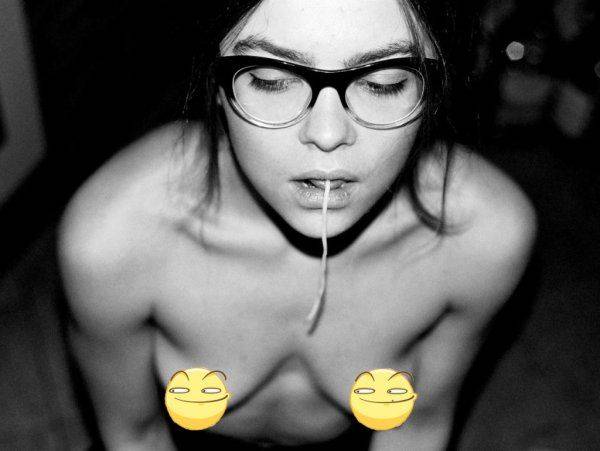 Настён, а может, лучше сиськи…? Настён, а может, лучше сиськи…?