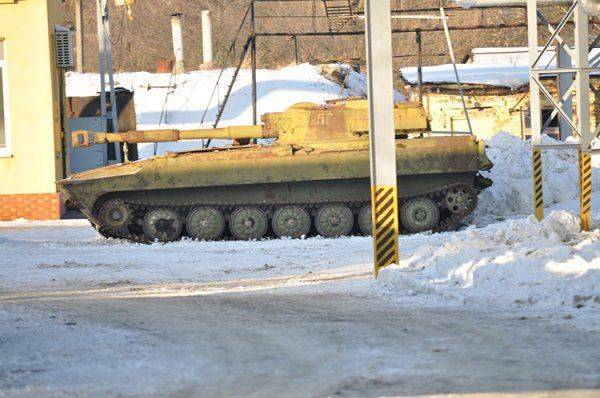 Фоторепортаж с ГП «Шепетовский ремонтный»: 2С3М «Акация»,2С5 «Гиацинт-С»,2С19 «Мста-С» Фоторепортаж с ГП «Шепетовский ремонтный»: 2С3М «Акация»,2С5 «Гиацинт-С»,2С19 «Мста-С»