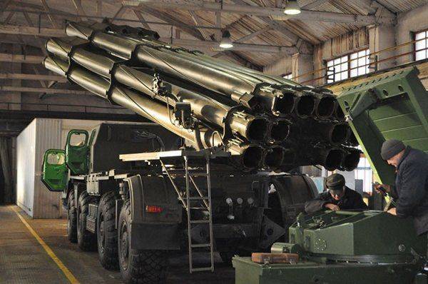 Фоторепортаж с ГП «Шепетовский ремонтный»: 2С3М «Акация»,2С5 «Гиацинт-С»,2С19 «Мста-С» Фоторепортаж с ГП «Шепетовский ремонтный»: 2С3М «Акация»,2С5 «Гиацинт-С»,2С19 «Мста-С»