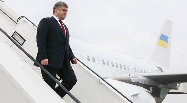 «Лицемерная тварь!»: об «экстренном» возвращении Порошенко из Германии «Лицемерная тварь!»: об «экстренном» возвращении Порошенко из Германии
