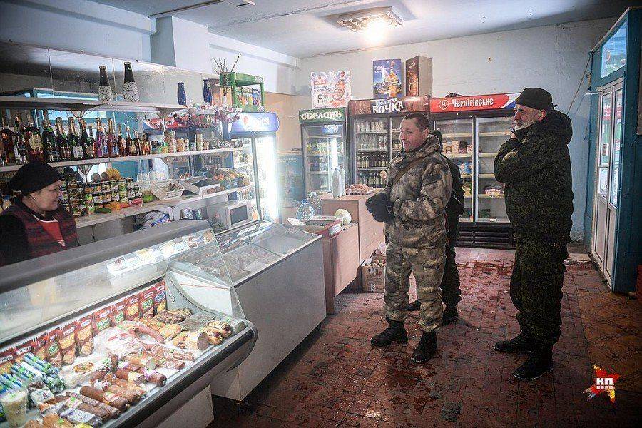 Захар Прилепин собрал в ДНР свой батальон Захар Прилепин собрал в ДНР свой батальон