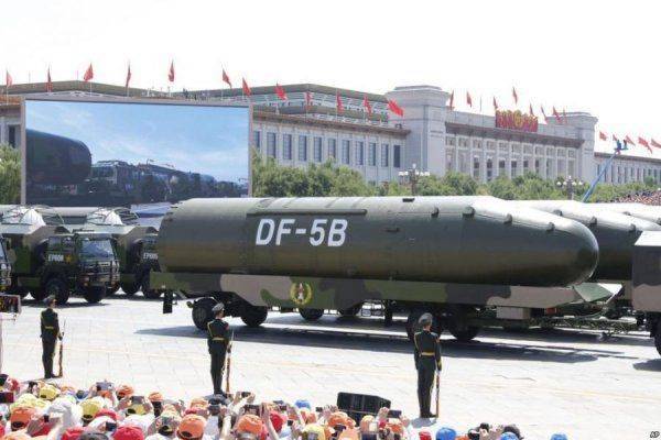 Тревожный звонок для США. Китай испытал новую МБР с десятью боеголовками Тревожный звонок для США. Китай испытал новую МБР с десятью боеголовками