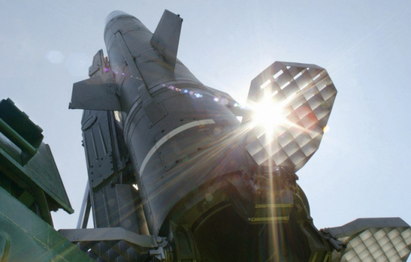 К Донецку переброшены восемь «Точек-У» и ударные группировки нацистов К Донецку переброшены восемь «Точек-У» и ударные группировки нацистов