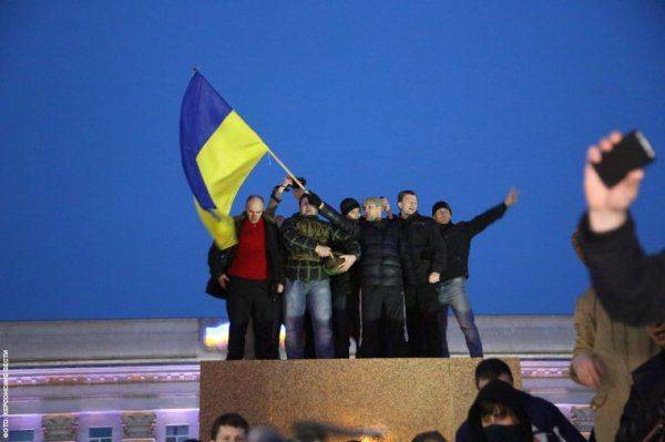 Кто ты такой? Активисты майдана теперь журналисты в ДНР Кто ты такой? Активисты майдана теперь журналисты в ДНР