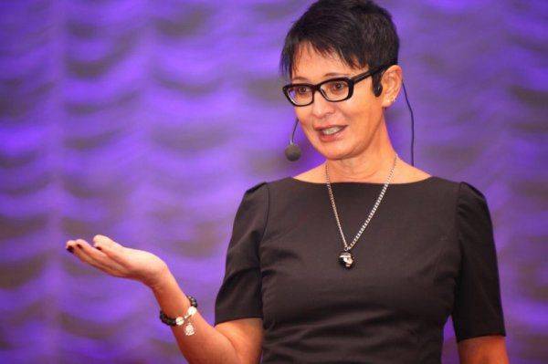 Хакамада вступилась за Райкина, назвав других творческих деятелей «зомби» Хакамада вступилась за Райкина, назвав других творческих деятелей «зомби»