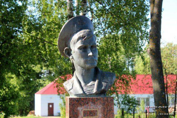 «Оставьте нам эту войну, это наш крест». История белоруса, прошедшего Афган «Оставьте нам эту войну, это наш крест». История белоруса, прошедшего Афган