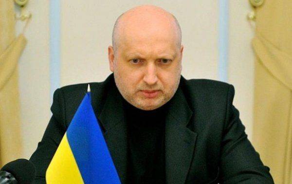 «Двоих одним ударом»: Кто может стоять за блокадой Донбасса? «Двоих одним ударом»: Кто может стоять за блокадой Донбасса?