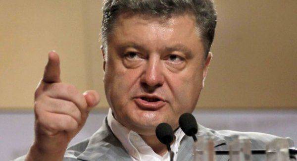 «Двоих одним ударом»: Кто может стоять за блокадой Донбасса? «Двоих одним ударом»: Кто может стоять за блокадой Донбасса?