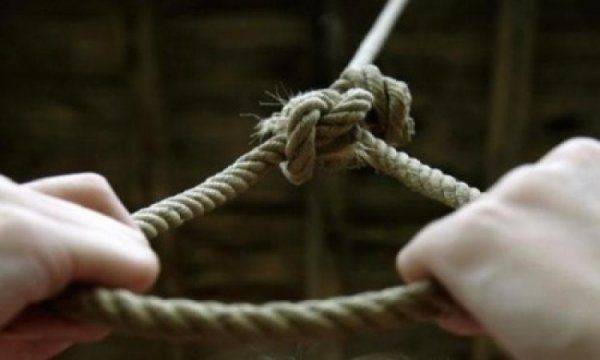 Вернулся от агрессора в европейскую реальность: в Ровно повесился гастарбайтер, депортированный из РФ Вернулся от агрессора в европейскую реальность: в Ровно повесился гастарбайтер, депортированный из РФ